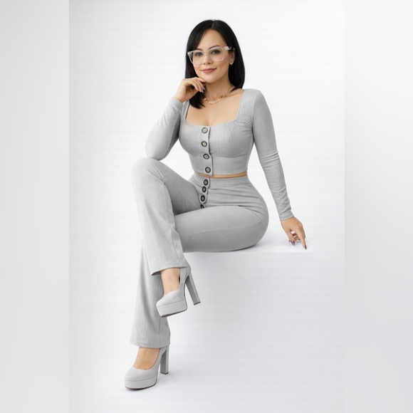 Modern Empress Set - Picture 13 of 16